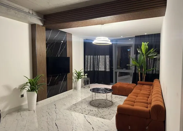 Stunning Skyview Luxury Apt Floor 40 Plus