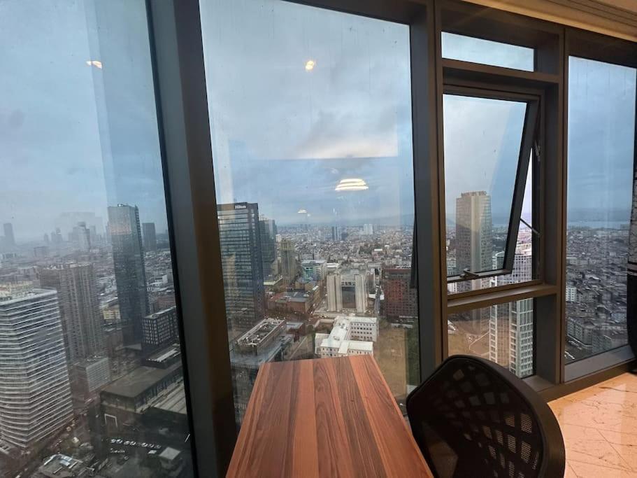 Stunning Skyview Luxury Floor 40 * Istanbul