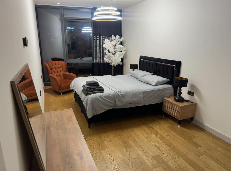 Stunning Skyview Luxury Floor 40 *