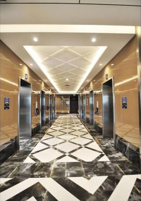 Stunning Skyview Luxury Floor 40 Daire *