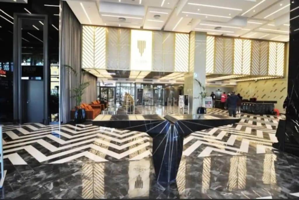 Stunning Skyview Luxury Floor 40 İstanbul